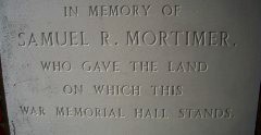 200602MemHallplaque7271h240 (54K)